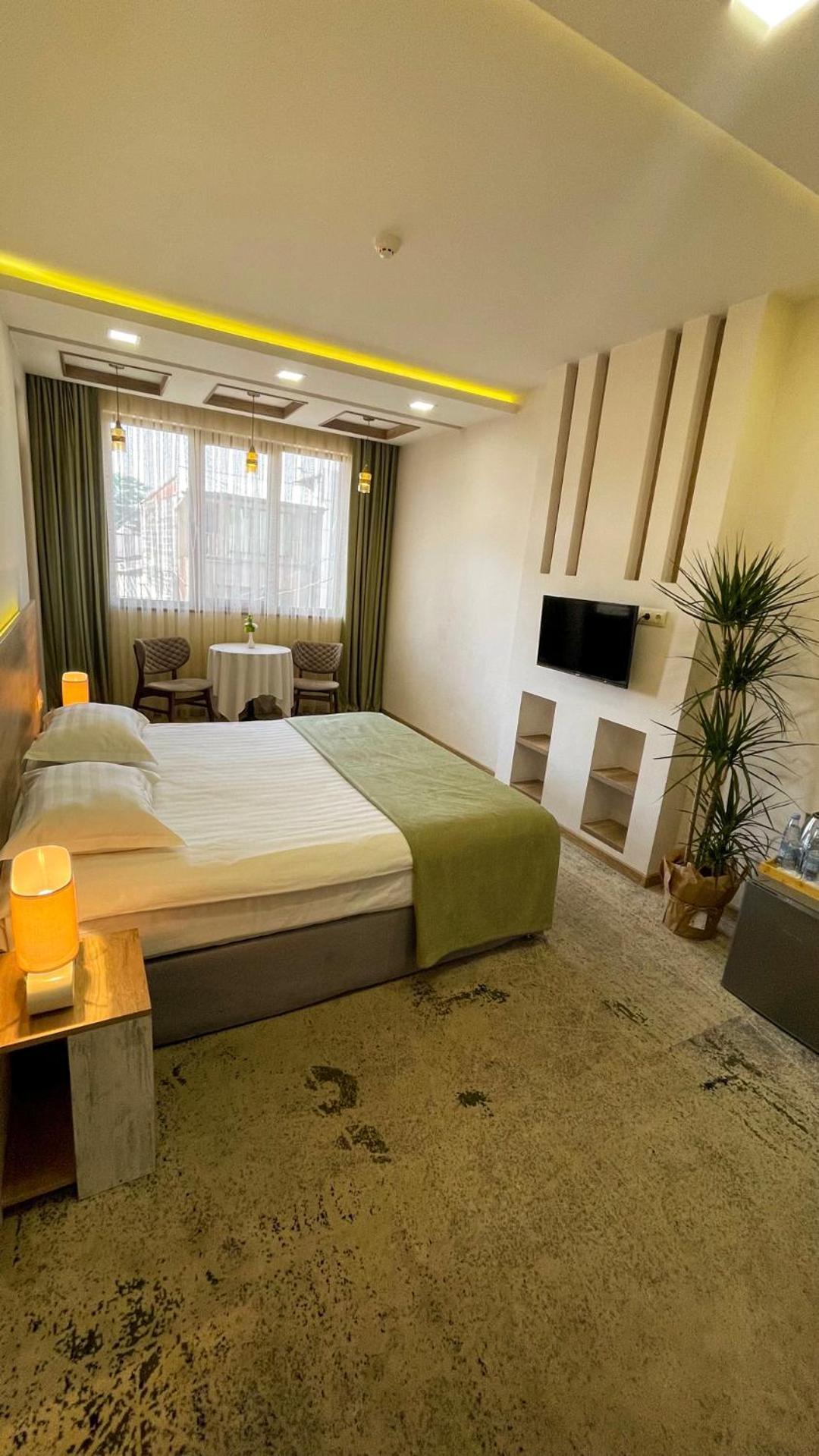Rg Boutique Hotel エレバン エクステリア 写真