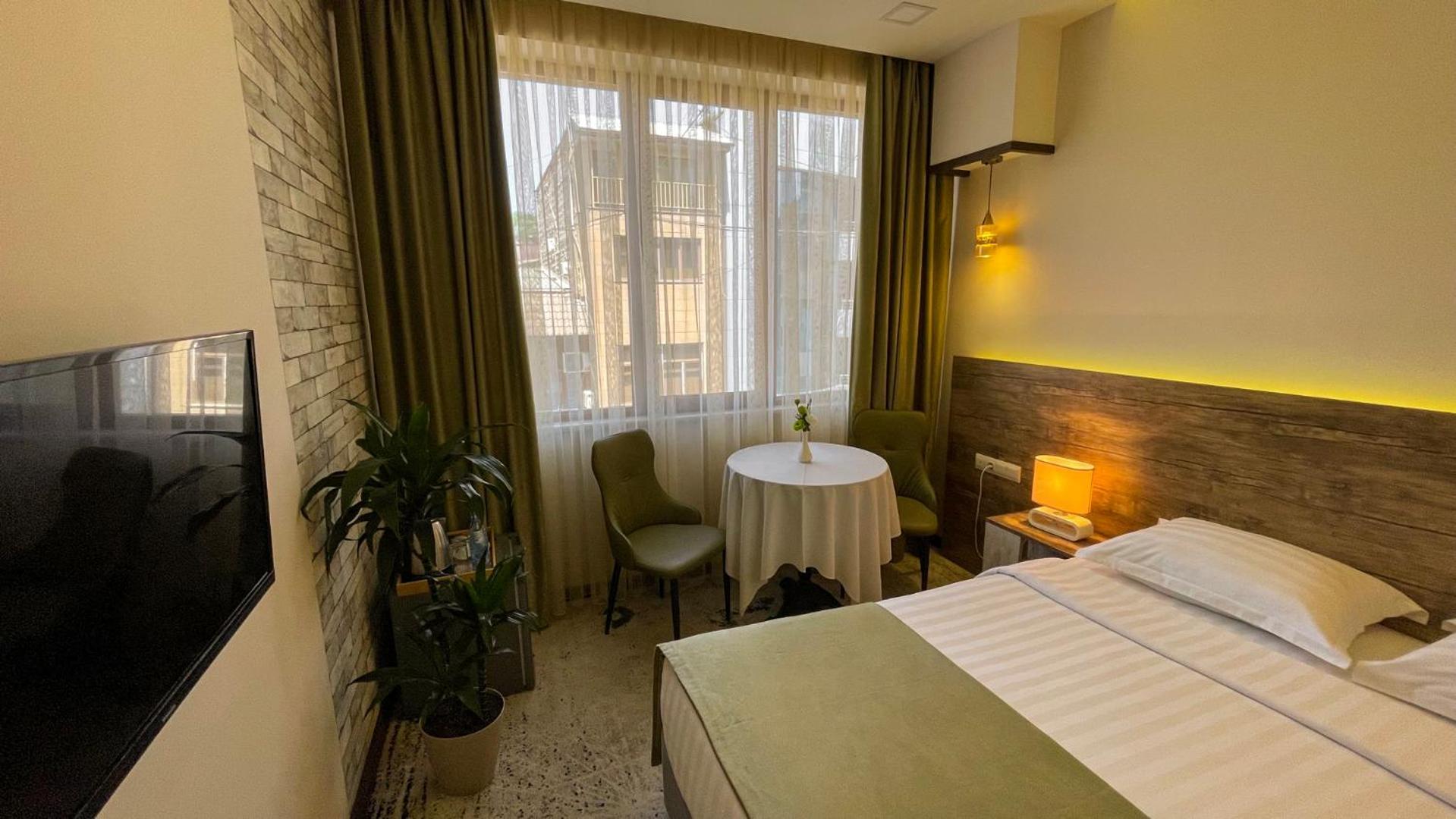 Rg Boutique Hotel エレバン エクステリア 写真